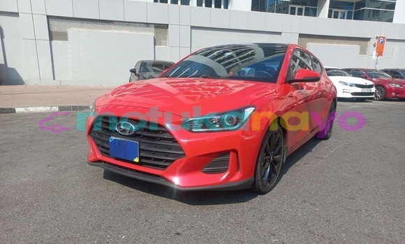 Buy Used Hyundai Veloster Red Car in Kinshasa in Kinshasa