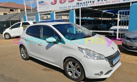 Acheter Occasion Voiture Peugeot 208 Gris à Kinshasa, Kinshasa Acheter Occasion Voiture Peugeot 208 Gris à Kinshasa, Kinshasa