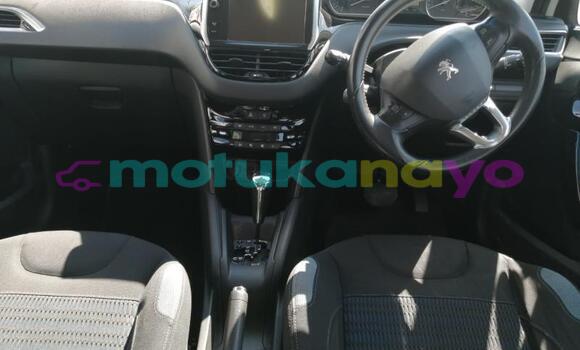 Buy Used Peugeot 208 Silver Car in Kinshasa in Kinshasa Buy Used Peugeot 208 Silver Car in Kinshasa in Kinshasa
