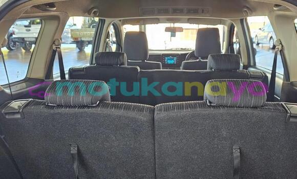 Buy Used Suzuki Ertiga White Car in Kinshasa in Kinshasa Buy Used Suzuki Ertiga White Car in Kinshasa in Kinshasa