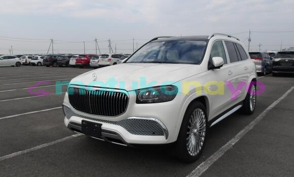 Buy Used Mercedes-Benz Maybach S-klasse White Car in Kinshasa in Kinshasa Buy Used Mercedes-Benz Maybach S-klasse White Car in Kinshasa in Kinshasa