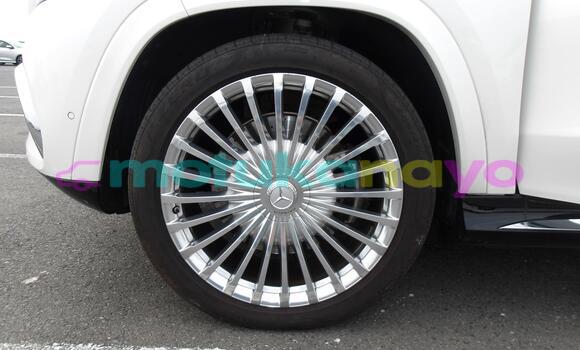 Buy Used Mercedes-Benz Maybach S-klasse White Car in Kinshasa in Kinshasa Buy Used Mercedes-Benz Maybach S-klasse White Car in Kinshasa in Kinshasa