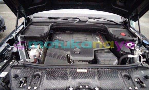 Buy Used Mercedes-Benz GLE Silver Car in Kinshasa in Kinshasa Buy Used Mercedes-Benz GLE Silver Car in Kinshasa in Kinshasa