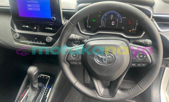 Buy Used Toyota Corolla White Car in Kinshasa in Kinshasa Buy Used Toyota Corolla White Car in Kinshasa in Kinshasa