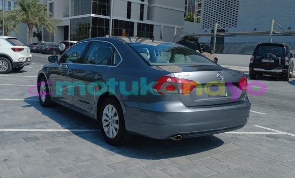 Buy Used Volkswagen Passat Blue Car in Kinshasa in Kinshasa Buy Used Volkswagen Passat Blue Car in Kinshasa in Kinshasa