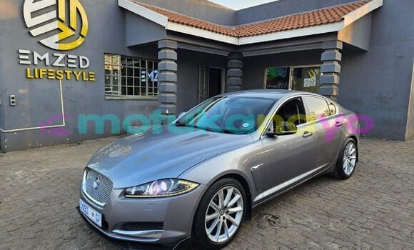 Acheter Occasion Voiture Jaguar XF Gris à Lubumbashi, Katanga
