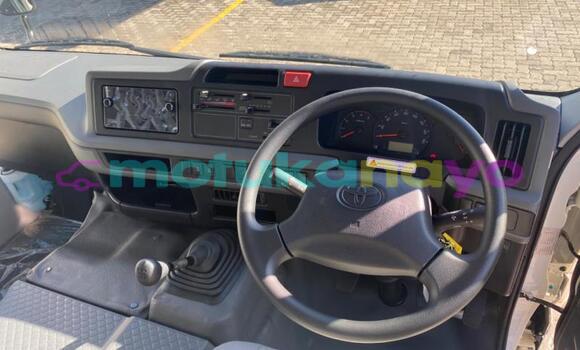 Buy Used Toyota Coaster White Car in Kinshasa in Kinshasa Buy Used Toyota Coaster White Car in Kinshasa in Kinshasa