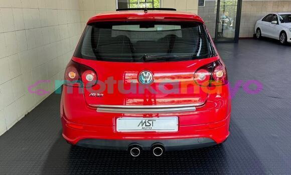 Buy Used Volkswagen Golf R32 Red Car in Kinshasa in Kinshasa Buy Used Volkswagen Golf R32 Red Car in Kinshasa in Kinshasa