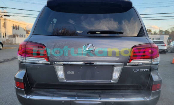 Buy Used Lexus LX 570 Silver Car in Kinshasa in Kinshasa Buy Used Lexus LX 570 Silver Car in Kinshasa in Kinshasa