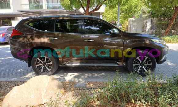 Acheter Occasion Voiture Mitsubishi Montero Sport Bleu à Kinshasa, Kinshasa Acheter Occasion Voiture Mitsubishi Montero Sport Bleu à Kinshasa, Kinshasa