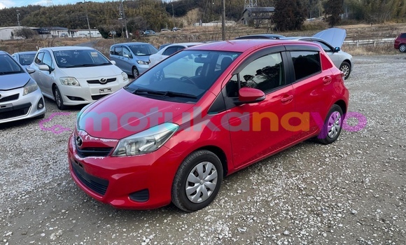 Buy Used Toyota Vitz Red Car in Kinshasa in Kinshasa Buy Used Toyota Vitz Red Car in Kinshasa in Kinshasa