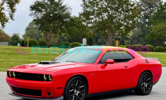 Buy Used Dodge Challenger Red Car in Kinshasa in Kinshasa Buy Used Dodge Challenger Red Car in Kinshasa in Kinshasa