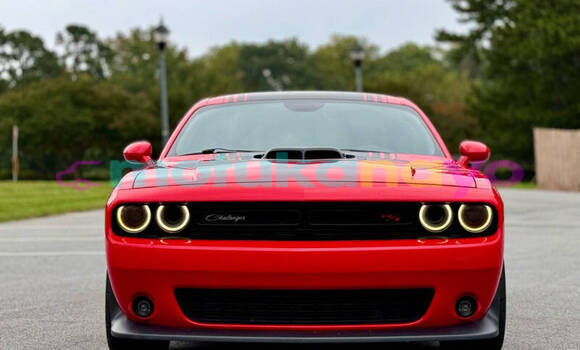 Buy Used Dodge Challenger Red Car in Kinshasa in Kinshasa Buy Used Dodge Challenger Red Car in Kinshasa in Kinshasa