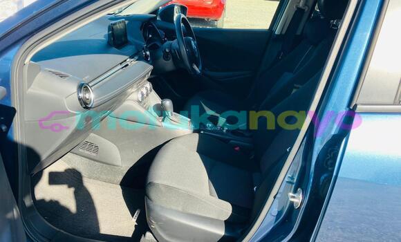 Buy Used Mazda Demio Blue Car in Kinshasa in Kinshasa Buy Used Mazda Demio Blue Car in Kinshasa in Kinshasa