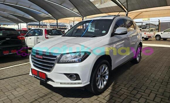 Buy Used Haval H2 White Car in Kinshasa in Kinshasa Buy Used Haval H2 White Car in Kinshasa in Kinshasa