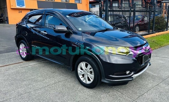 Buy Used Honda Vezel Black Car in Kinshasa in Kinshasa