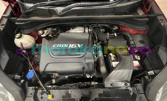 Buy Used Kia Sportage Red Car in Kinshasa in Kinshasa Buy Used Kia Sportage Red Car in Kinshasa in Kinshasa