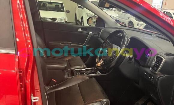 Buy Used Kia Sportage Red Car in Kinshasa in Kinshasa Buy Used Kia Sportage Red Car in Kinshasa in Kinshasa