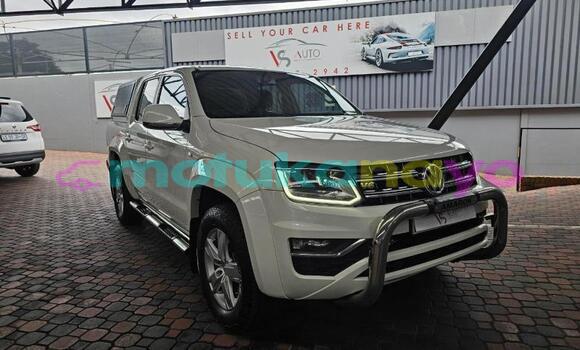 Buy Used Volkswagen Amarok White Car in Kinshasa in Kinshasa Buy Used Volkswagen Amarok White Car in Kinshasa in Kinshasa