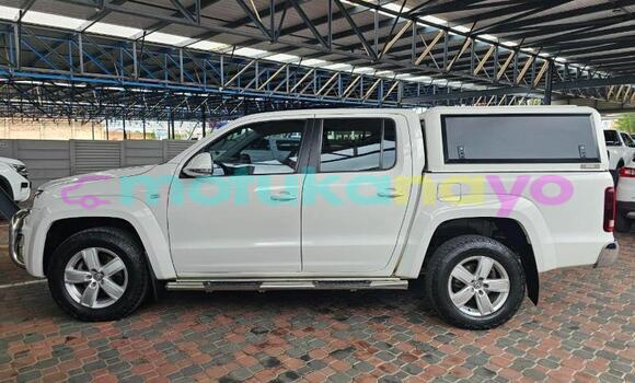 Buy Used Volkswagen Amarok White Car in Kinshasa in Kinshasa Buy Used Volkswagen Amarok White Car in Kinshasa in Kinshasa