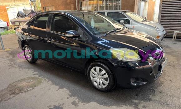 Buy Used Toyota Yaris Black Car in Kinshasa in Kinshasa Buy Used Toyota Yaris Black Car in Kinshasa in Kinshasa