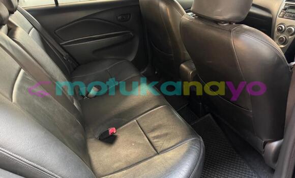 Buy Used Toyota Yaris Black Car in Kinshasa in Kinshasa Buy Used Toyota Yaris Black Car in Kinshasa in Kinshasa
