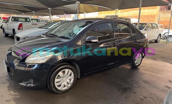 Buy Used Toyota Yaris Black Car in Kinshasa in Kinshasa Buy Used Toyota Yaris Black Car in Kinshasa in Kinshasa