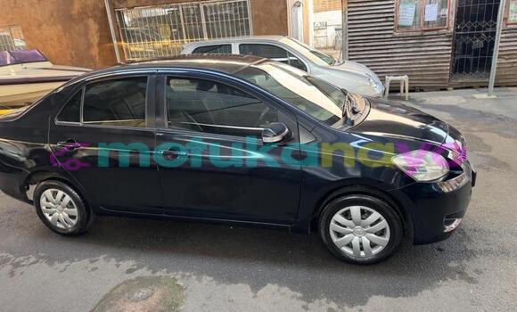 Buy Used Toyota Yaris Black Car in Kinshasa in Kinshasa Buy Used Toyota Yaris Black Car in Kinshasa in Kinshasa