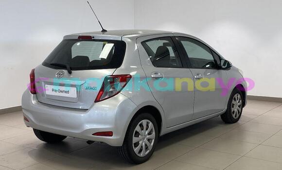 Buy Used Toyota Yaris Silver Car in Kinshasa in Kinshasa Buy Used Toyota Yaris Silver Car in Kinshasa in Kinshasa