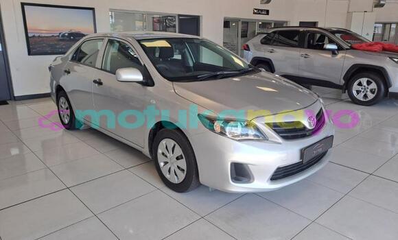 Buy Used Toyota Corolla Silver Car in Kinshasa in Kinshasa Buy Used Toyota Corolla Silver Car in Kinshasa in Kinshasa