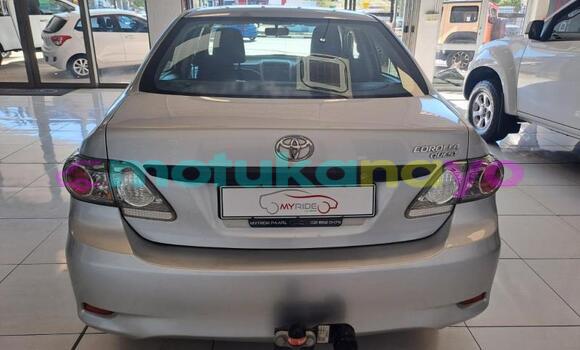 Buy Used Toyota Corolla Silver Car in Kinshasa in Kinshasa Buy Used Toyota Corolla Silver Car in Kinshasa in Kinshasa