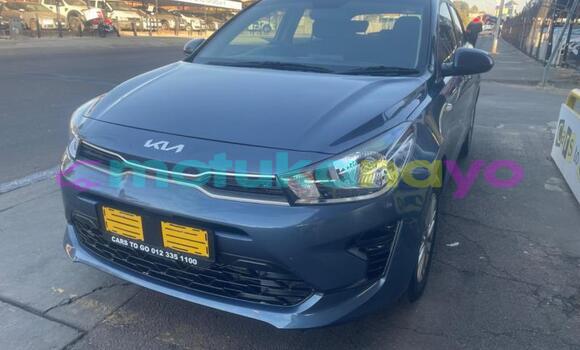 Buy Used Kia Rio Other Car in Kinshasa in Kinshasa Buy Used Kia Rio Other Car in Kinshasa in Kinshasa