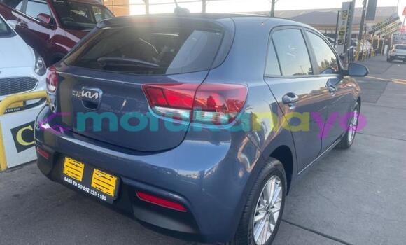 Buy Used Kia Rio Other Car in Kinshasa in Kinshasa Buy Used Kia Rio Other Car in Kinshasa in Kinshasa