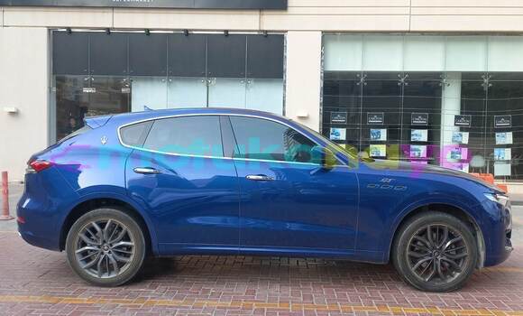 Buy Used Maserati Levante Blue Car in Kinshasa in Kinshasa Buy Used Maserati Levante Blue Car in Kinshasa in Kinshasa