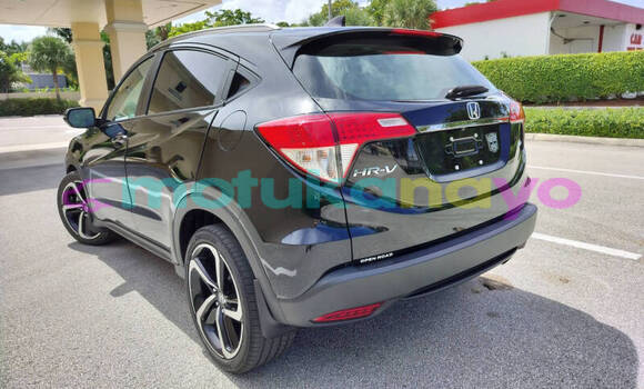 Buy Used Honda HR-V Black Car in Kinshasa in Kinshasa Buy Used Honda HR-V Black Car in Kinshasa in Kinshasa