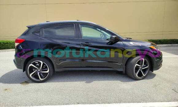 Buy Used Honda HR-V Black Car in Kinshasa in Kinshasa Buy Used Honda HR-V Black Car in Kinshasa in Kinshasa
