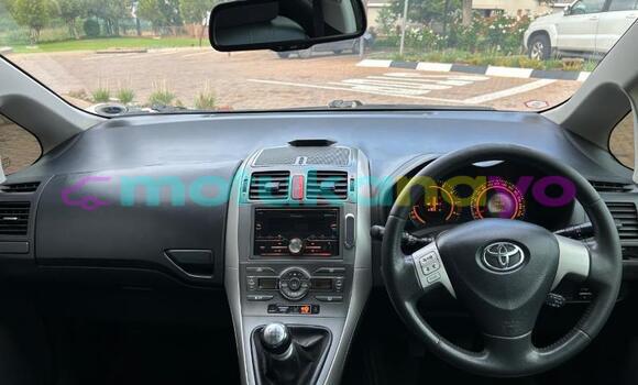Buy Used Toyota Auris Brown Car in Kinshasa in Kinshasa Buy Used Toyota Auris Brown Car in Kinshasa in Kinshasa