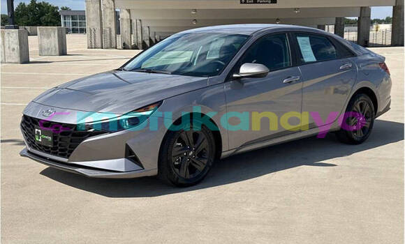 Buy Used Hyundai Elantra Blue Car in Kinshasa in Kinshasa Buy Used Hyundai Elantra Blue Car in Kinshasa in Kinshasa
