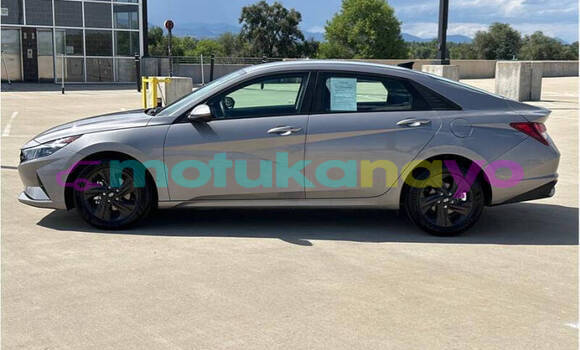 Buy Used Hyundai Elantra Blue Car in Kinshasa in Kinshasa Buy Used Hyundai Elantra Blue Car in Kinshasa in Kinshasa