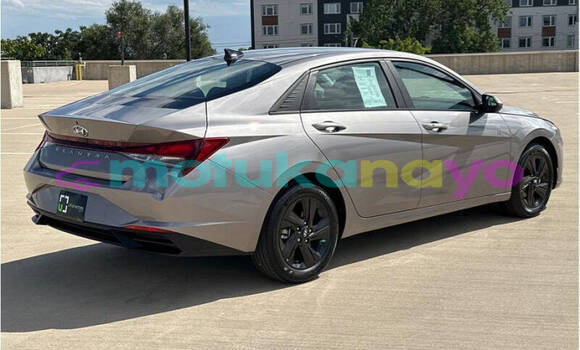 Buy Used Hyundai Elantra Blue Car in Kinshasa in Kinshasa Buy Used Hyundai Elantra Blue Car in Kinshasa in Kinshasa