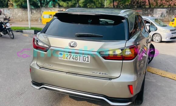 Acheter Occasion Voiture Lexus RX 350 Gris à Kinshasa, Kinshasa Acheter Occasion Voiture Lexus RX 350 Gris à Kinshasa, Kinshasa