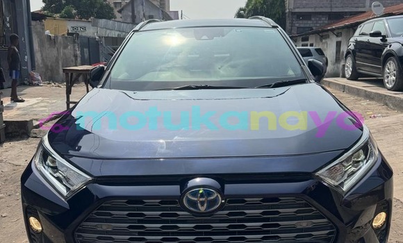 Acheter Occasion Voiture Toyota RAV 4 Bleu à Kinshasa, Kinshasa Acheter Occasion Voiture Toyota RAV 4 Bleu à Kinshasa, Kinshasa