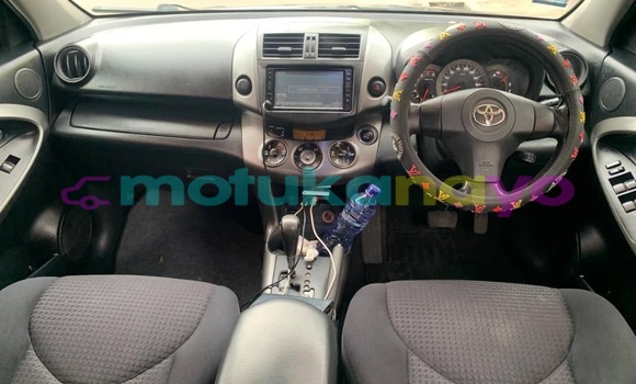 Acheter Occasion Voiture Toyota Vanguard Noir à Kinshasa, Kinshasa Acheter Occasion Voiture Toyota Vanguard Noir à Kinshasa, Kinshasa