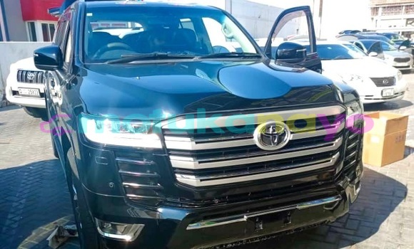 コタ 2021 RSV4 First Ride Report