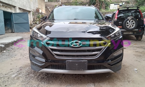 Acheter Occasion Voiture Hyundai Tucson Noir à Kinshasa, Kinshasa Acheter Occasion Voiture Hyundai Tucson Noir à Kinshasa, Kinshasa