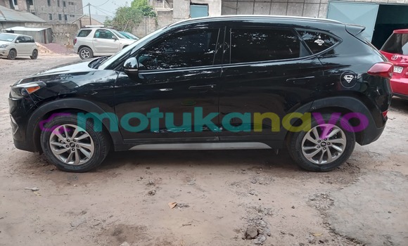 Acheter Occasion Voiture Hyundai Tucson Noir à Kinshasa, Kinshasa Acheter Occasion Voiture Hyundai Tucson Noir à Kinshasa, Kinshasa