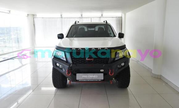 Buy Used Nissan Navara White Car in Kinshasa in Kinshasa Buy Used Nissan Navara White Car in Kinshasa in Kinshasa
