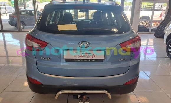 Buy Used Hyundai ix35 Blue Car in Kinshasa in Kinshasa Buy Used Hyundai ix35 Blue Car in Kinshasa in Kinshasa