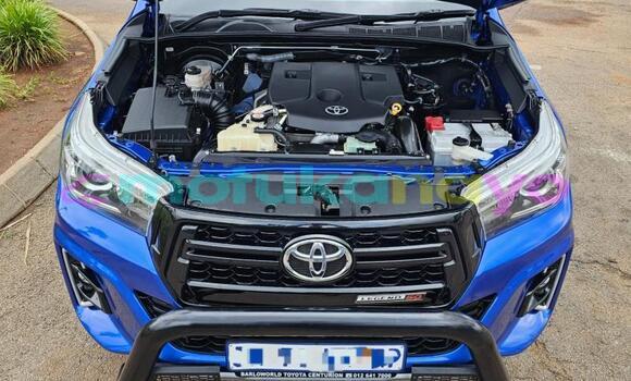 Buy Used Toyota Hilux Blue Car in Kinshasa in Kinshasa Buy Used Toyota Hilux Blue Car in Kinshasa in Kinshasa