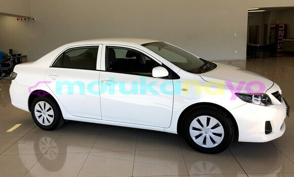 Buy Used Toyota Corolla White Car in Kinshasa in Kinshasa Buy Used Toyota Corolla White Car in Kinshasa in Kinshasa